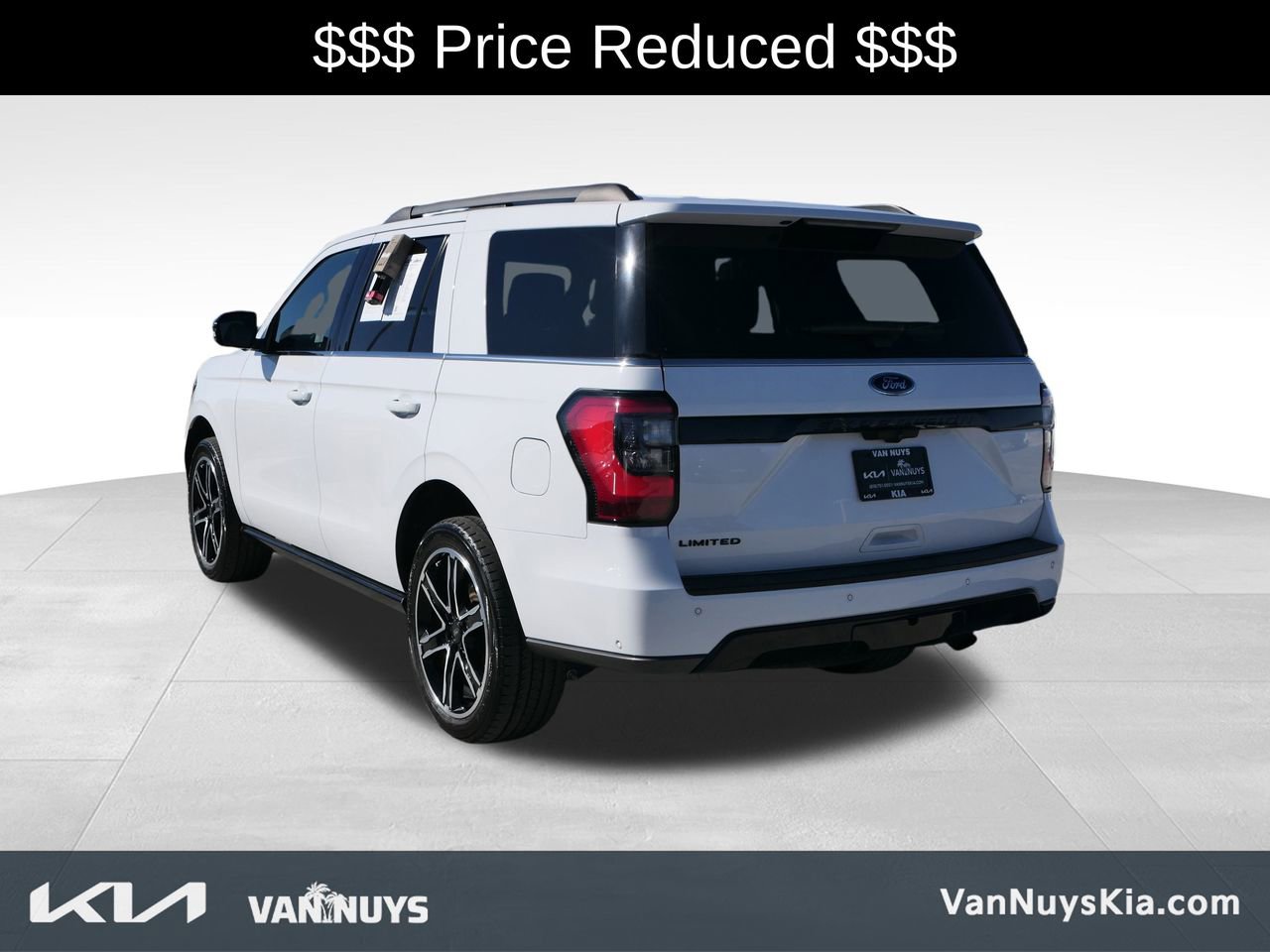 Used 2021 Ford Expedition Limited image 5