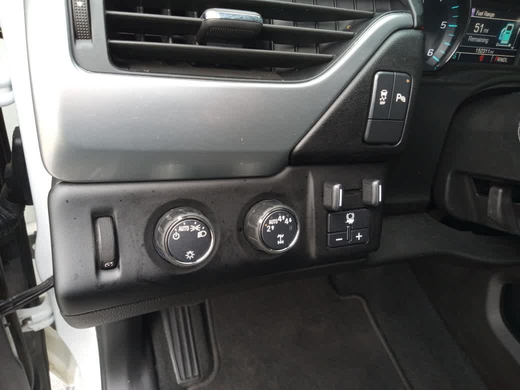 Used 2020 Chevrolet Tahoe LS w/ Max Trailering Package AWD/4WD image 13