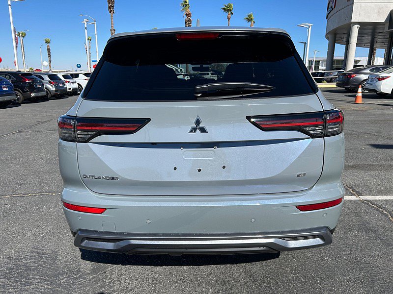 New 2026 Mitsubishi Outlander SE FWD image 20