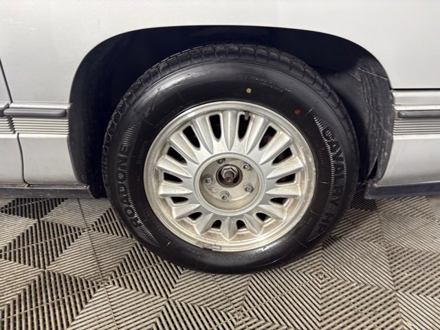 Used 1994 Cadillac De Ville Concours image 22