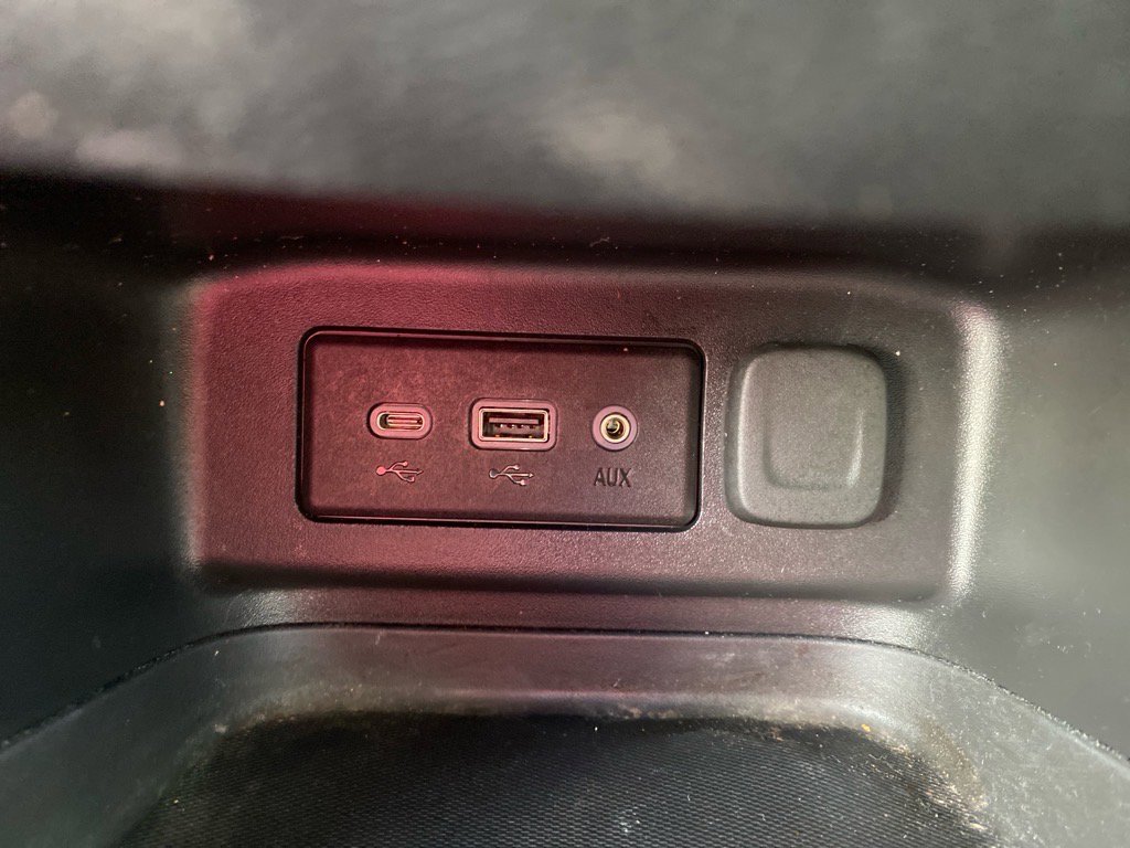 Used 2022 Chevrolet Equinox RS image 14