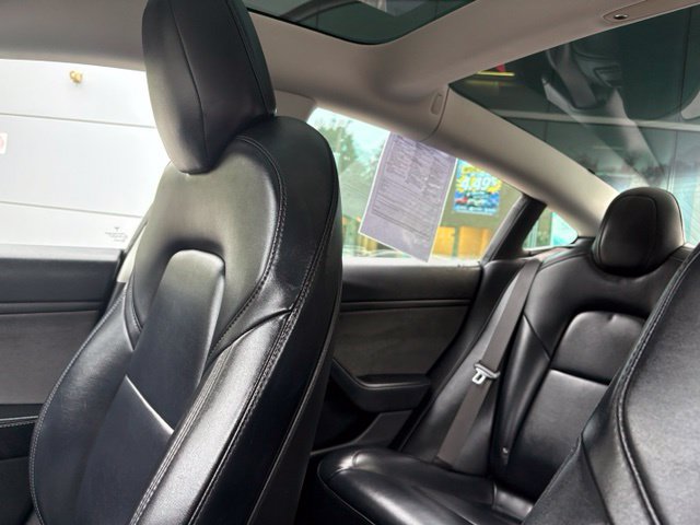 Used 2018 Tesla Model 3 Mid Range RWD image 21