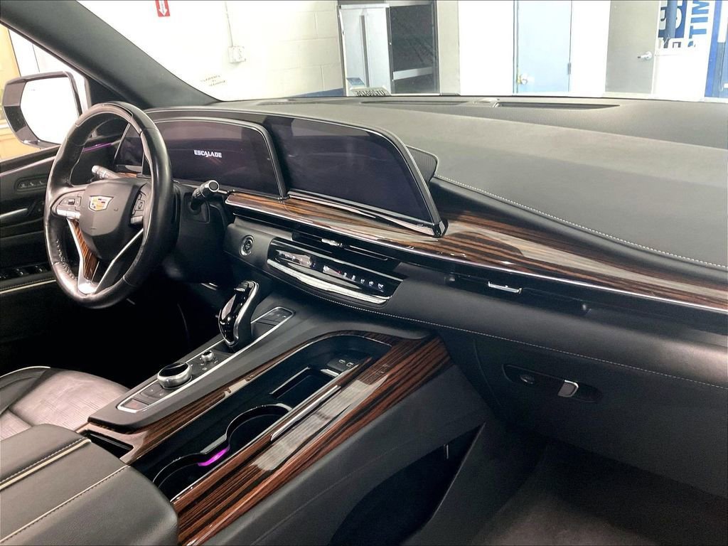 Used 2023 Cadillac Escalade Premium Luxury w/ LPO, Floor Liner Package AWD/4WD image 14