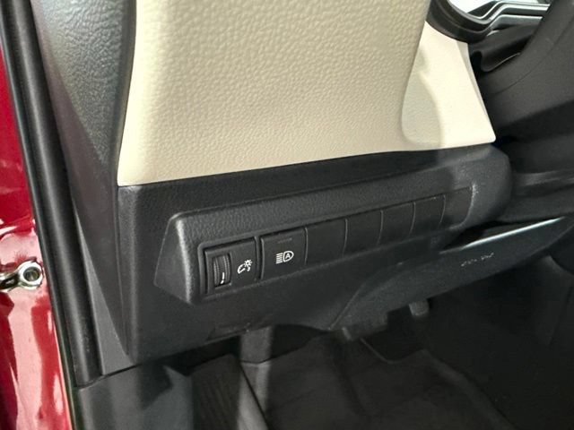Used 2023 Toyota Corolla LE FWD image 19