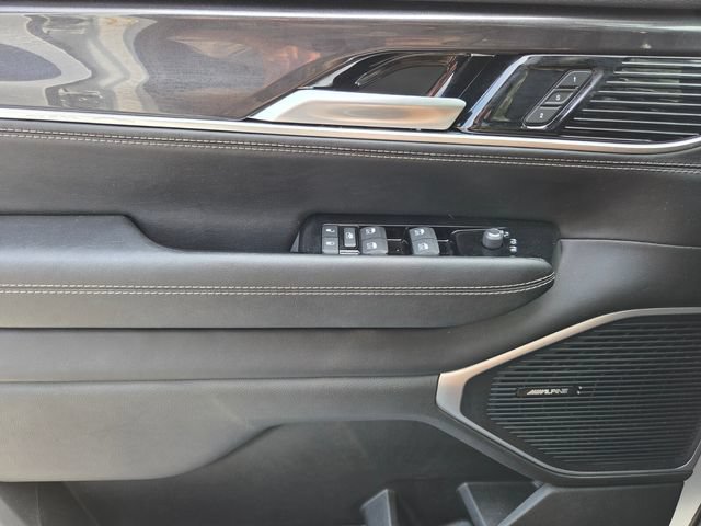 Used 2024 Jeep Wagoneer 2WD w/ Premium Group I image 23