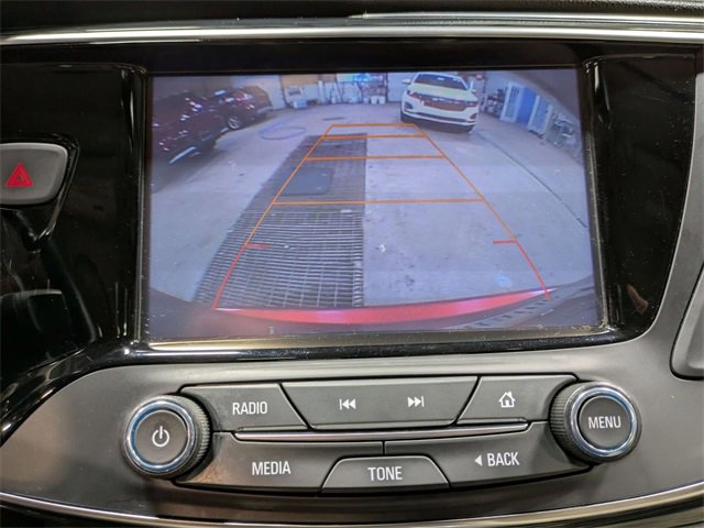 Used 2018 Buick Envision Essence image 22