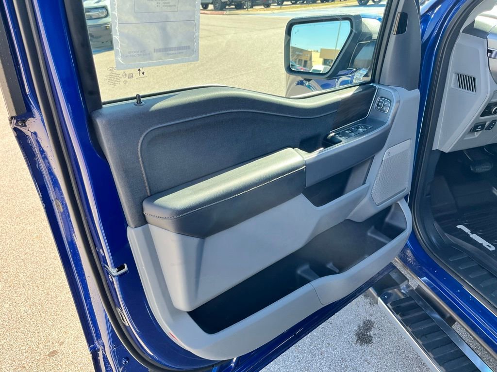 New 2026 Ford F150 Lariat w/ Equipment Group 502A High image 12