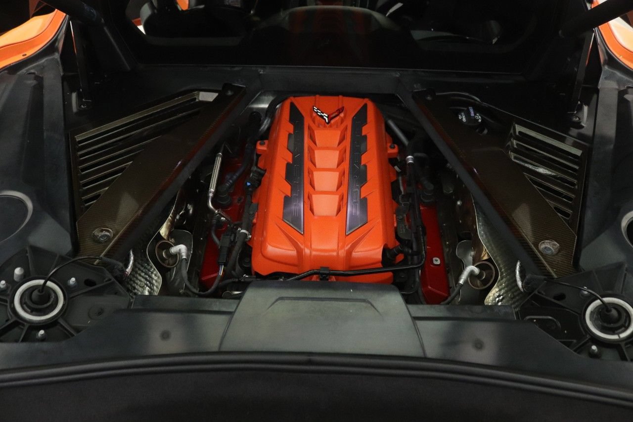 Used 2022 Chevrolet Corvette Stingray Premium Cpe w/ Z51 Performance Package RWD image 21