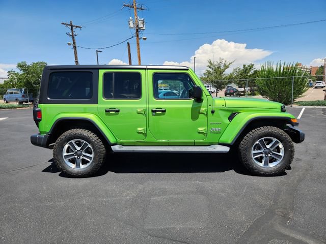 Used 2018 Jeep Wrangler Unlimited Sahara AWD/4WD image 2