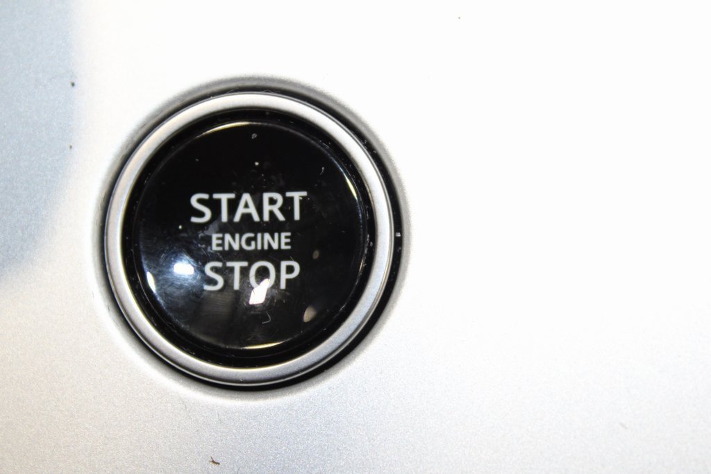 Used 2024 Land Rover Range Rover SE image 31