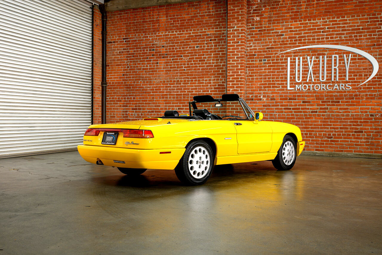 Used 1992 Alfa Romeo Spider Veloce image 7