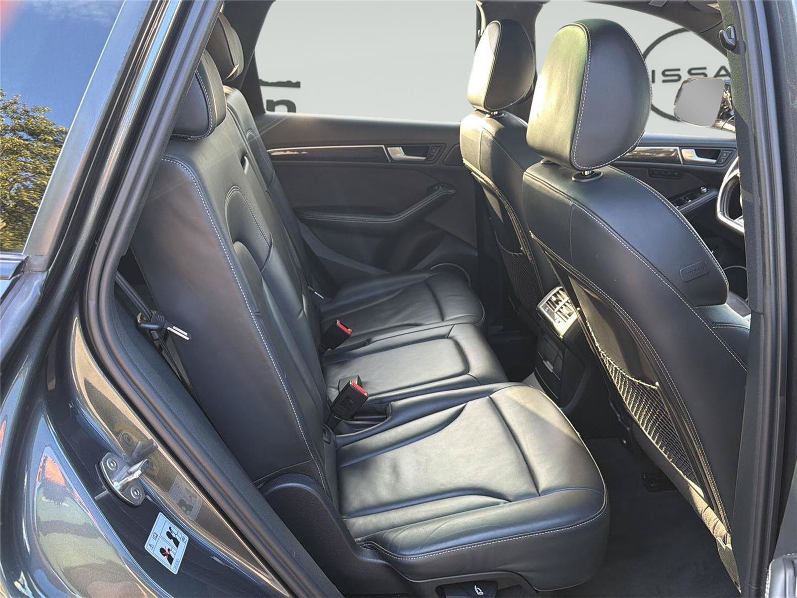Used 2017 Audi SQ5 Premium Plus AWD/4WD image 27
