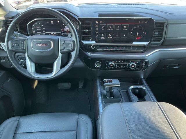 Used 2023 GMC Sierra 1500 SLT w/ SLT Convenience Package AWD/4WD image 17