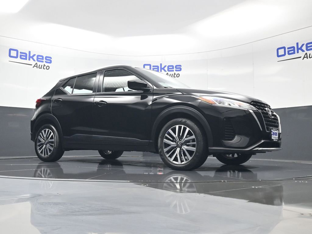 Used 2024 Nissan Kicks SV image 36