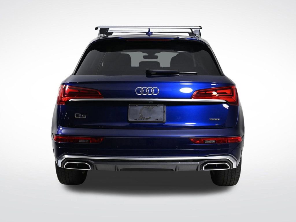 Certified 2022 Audi Q5 2.0T Premium w/ Convenience Package image 4