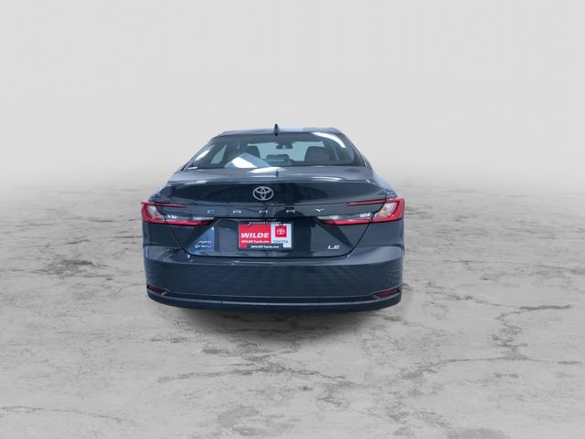 Used 2025 Toyota Camry SE image 8