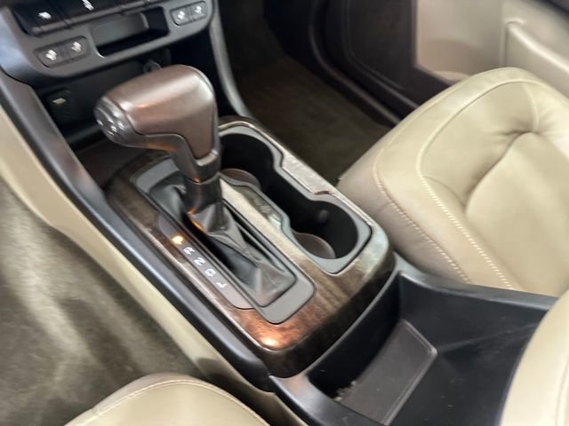 Used 2017 GMC Canyon SLT w/ Driver Alert Package image 20