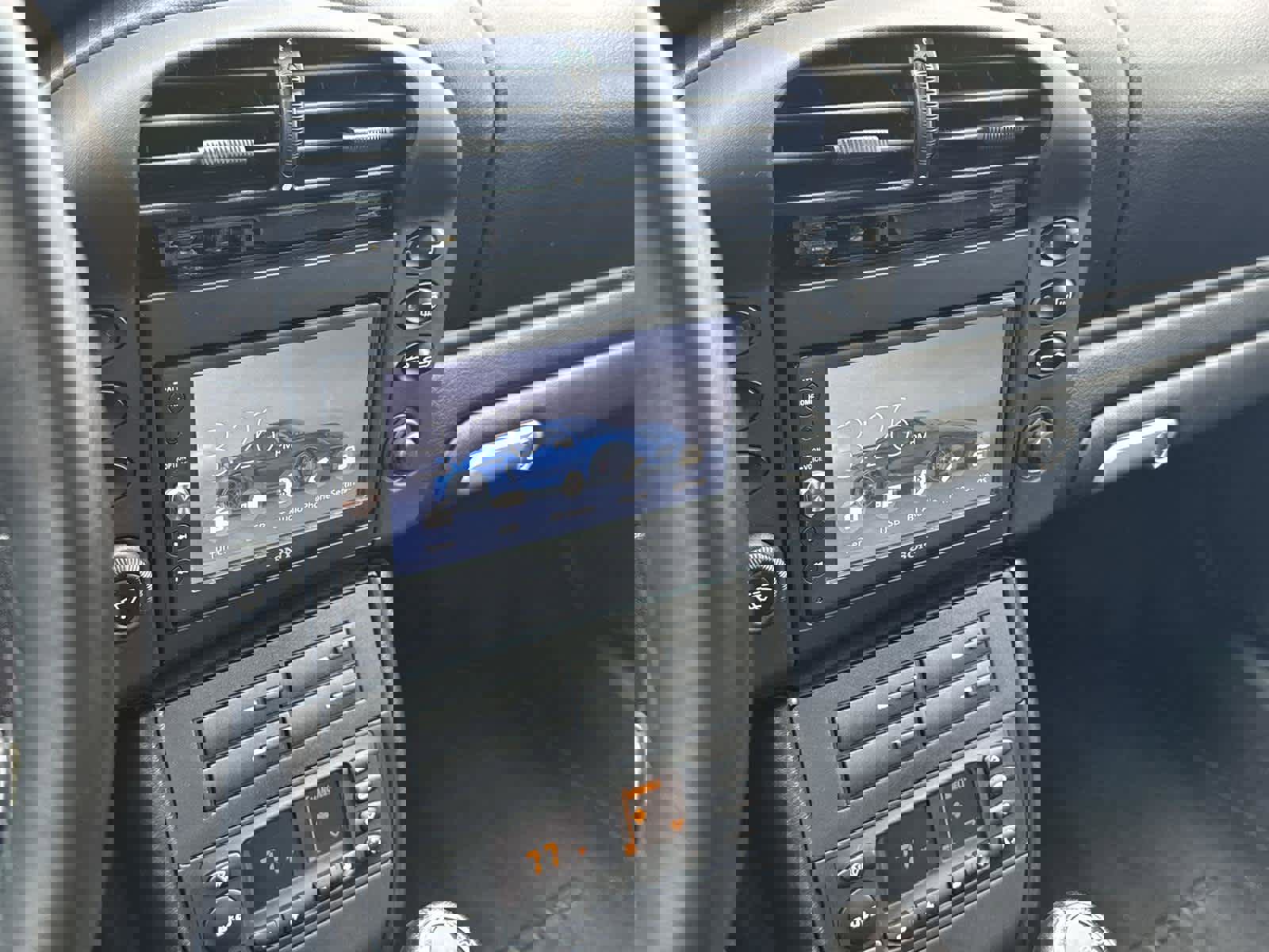 Used 2002 Porsche 911 Carrera image 21