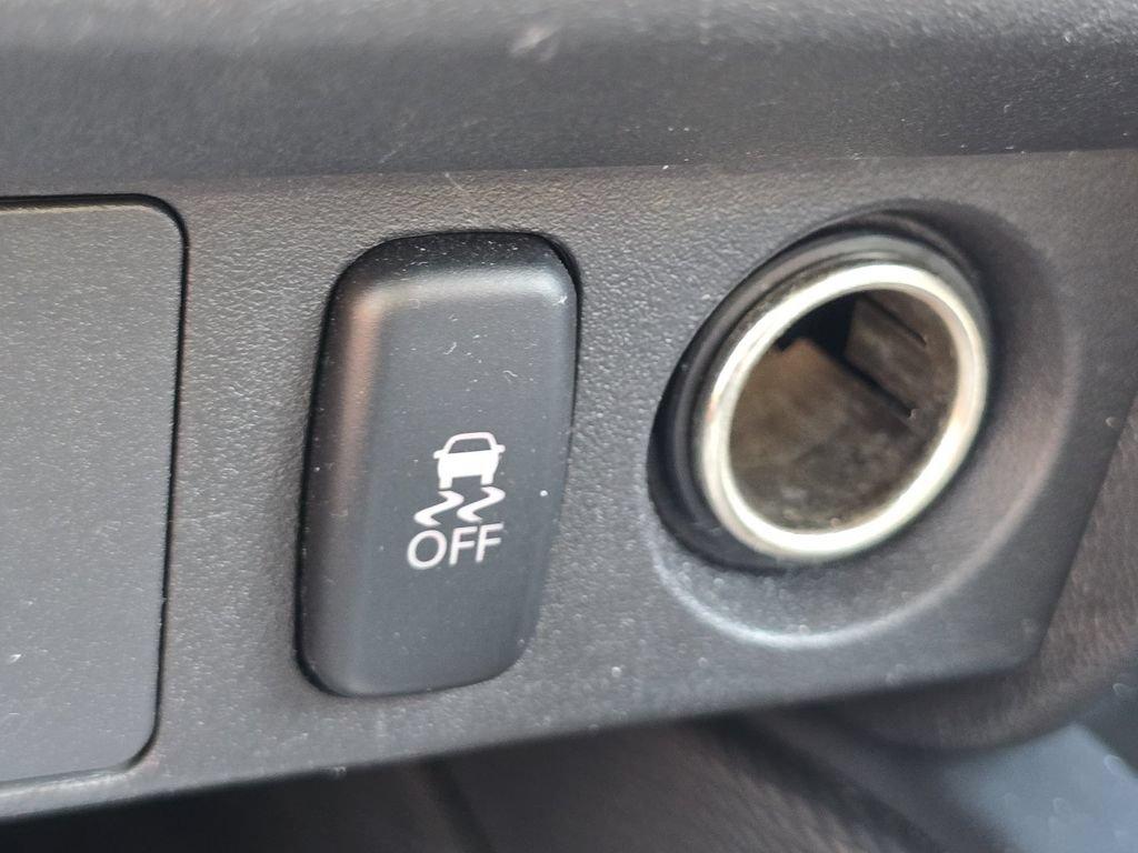 Used 2024 Mitsubishi Outlander Sport ES AWD/4WD image 8