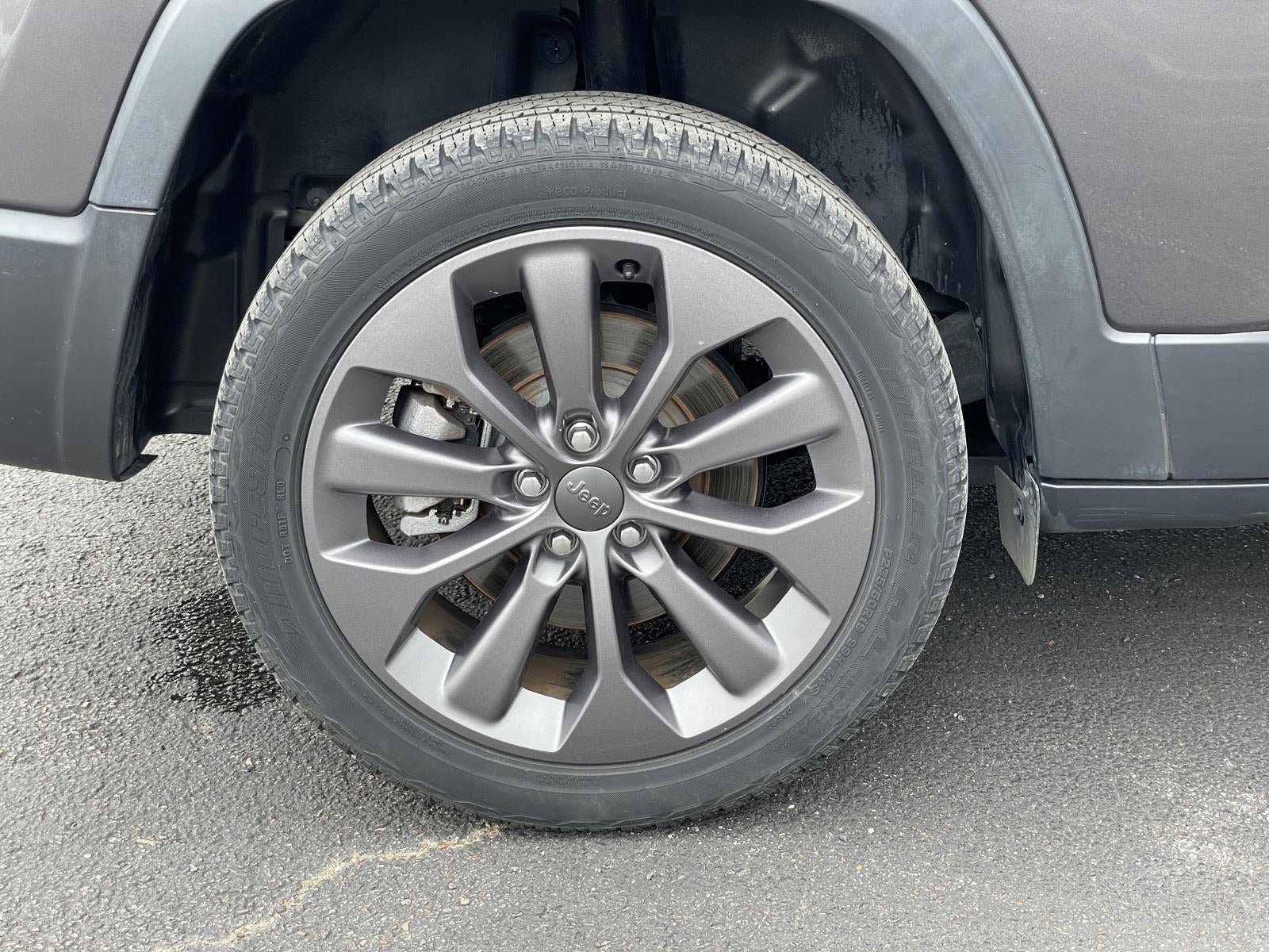 Certified 2021 Jeep Cherokee Latitude Lux 80th Anniv w/ Quick Order Package 26U 80TH FWD image 58