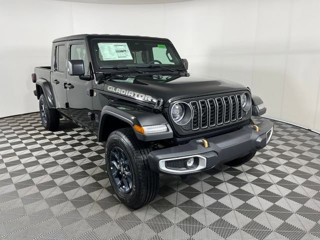 New 2026 Jeep Gladiator Sport AWD/4WD image 2