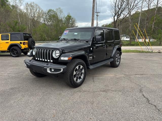 Used 2023 Jeep Wrangler Unlimited Sahara w/ Cold Weather Group AWD/4WD image 1