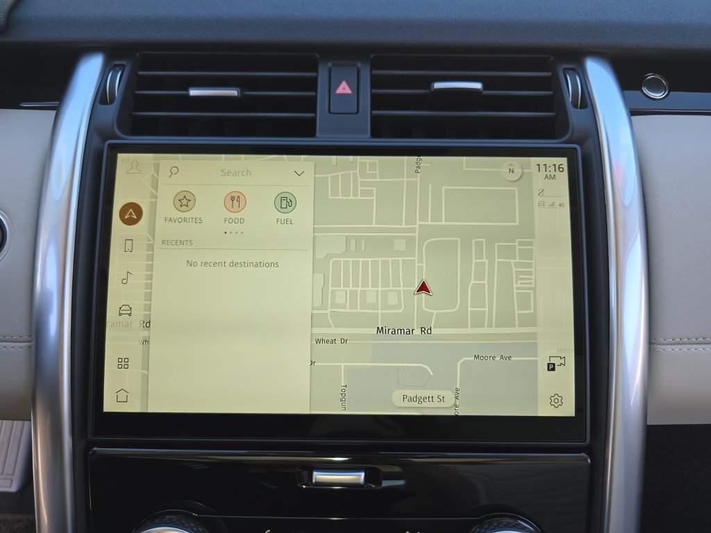 New 2026 Land Rover Discovery S AWD/4WD image 24