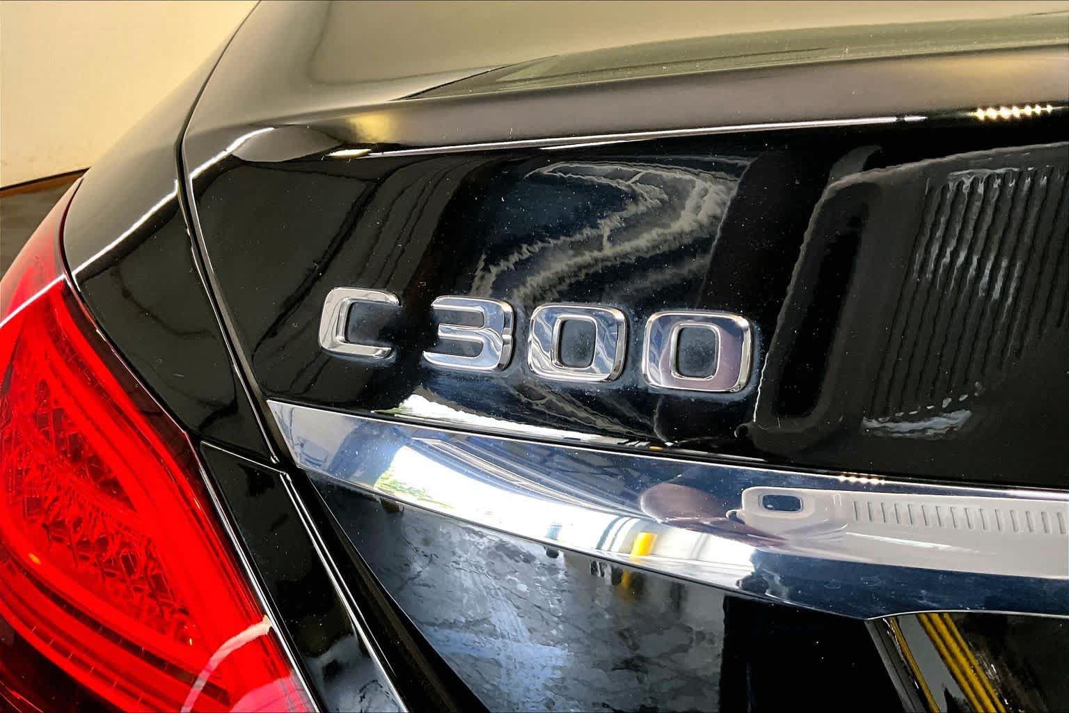 Used 2021 Mercedes-Benz C 300 4MATIC Sedan image 33