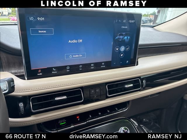 Used 2022 Lincoln Nautilus Reserve AWD/4WD image 18