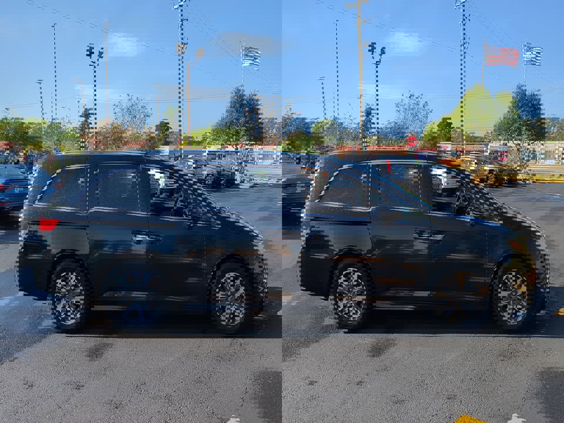 Used 2014 Honda Odyssey Touring image 5