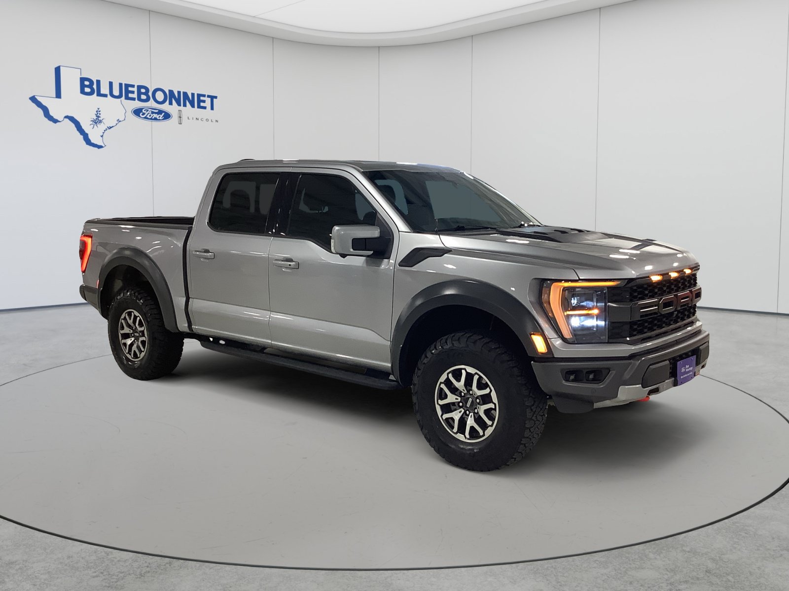 Used 2022 Ford F150 Raptor w/ Equipment Group 801A High AWD/4WD image 3