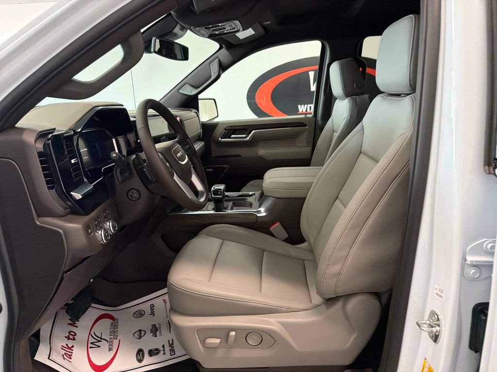 New 2026 GMC Sierra 1500 SLT w/ SLT Premium Plus Package AWD/4WD image 9
