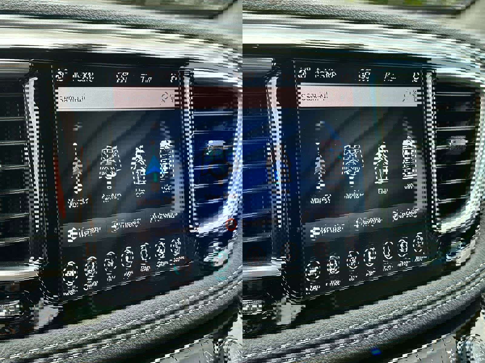 Used 2020 Chrysler Pacifica Limited w/ Advanced Safetytec Group image 17