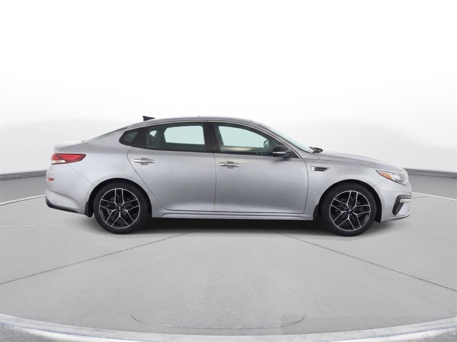 Used 2020 Kia Optima SE image 8