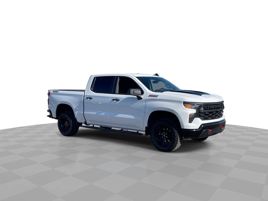 Used 2025 Chevrolet Silverado 1500 Custom Trail Boss image 2