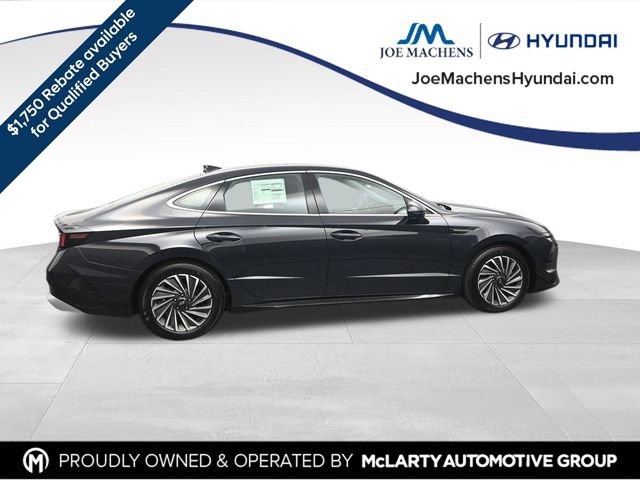 New 2026 Hyundai Sonata Limited FWD image 11