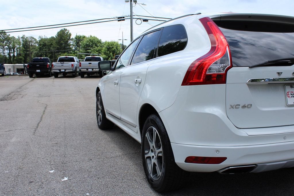 Used 2015 Volvo XC60 T6 Platinum AWD/4WD image 35