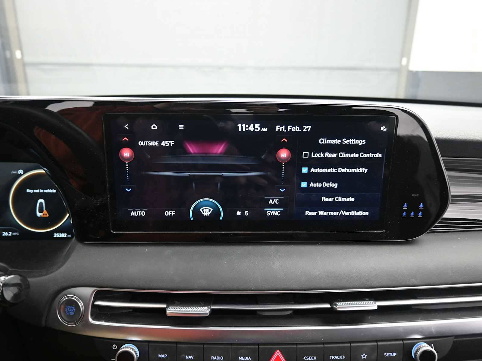 Used 2025 Hyundai Palisade Calligraphy image 17