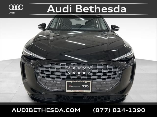 Certified 2025 Audi Q5 Premium Plus w/ Premium Plus image 2