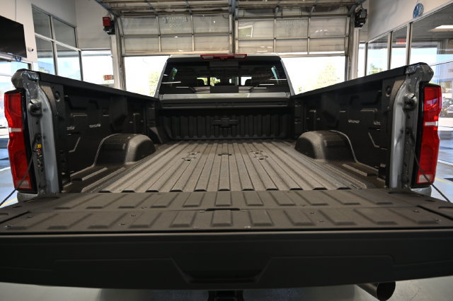 New 2026 Chevrolet Silverado 3500 High Country w/ High Country Premium Package AWD/4WD image 8