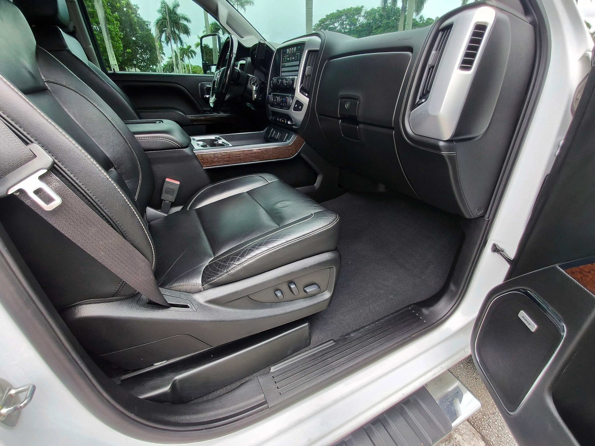 Used 2019 GMC Sierra 2500 SLT AWD/4WD image 43