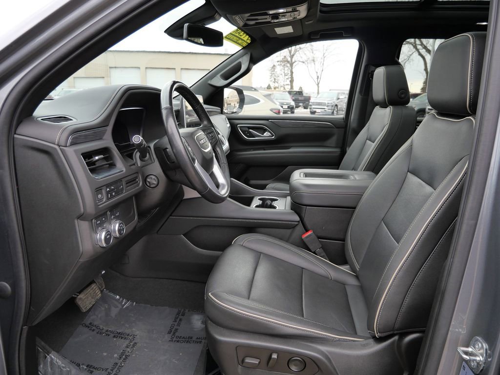 Used 2022 GMC Yukon SLT w/ SLT Premium Package image 12