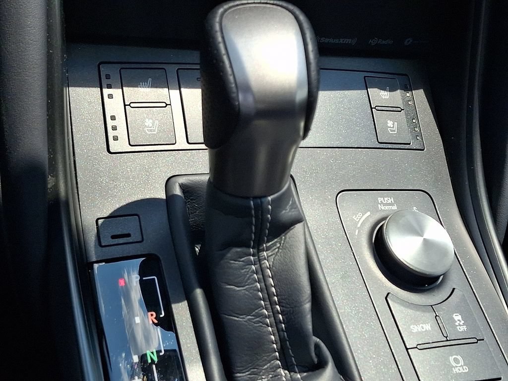 Used 2025 Lexus IS 350 F Sport w/ Navigation Package AWD/4WD image 16