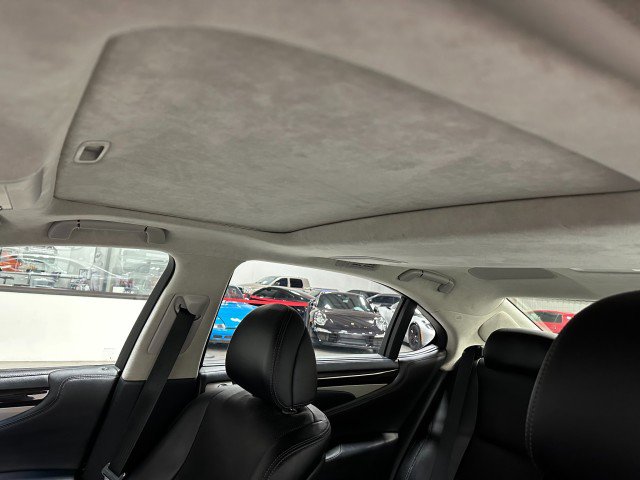 Used 2015 Lexus LS 460 L image 35