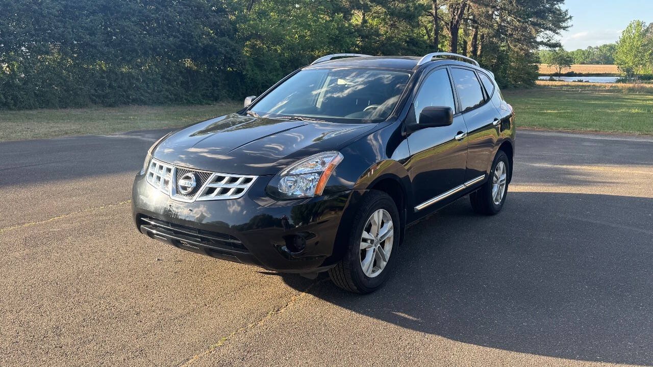 Used 2015 Nissan Rogue S w/ Convenience Package AWD/4WD image 5