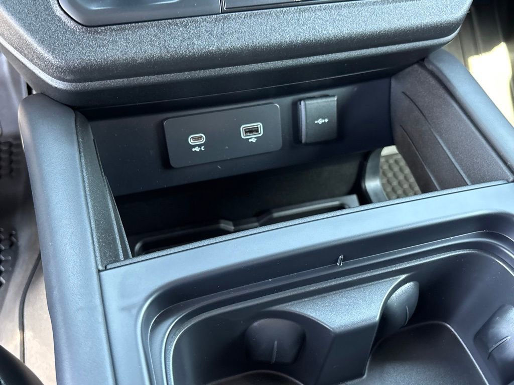 Used 2023 Land Rover Defender 110 V8 image 15