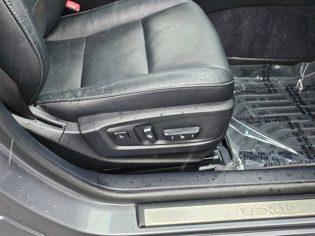 Used 2013 Lexus ES 350 w/ Luxury Pkg image 24