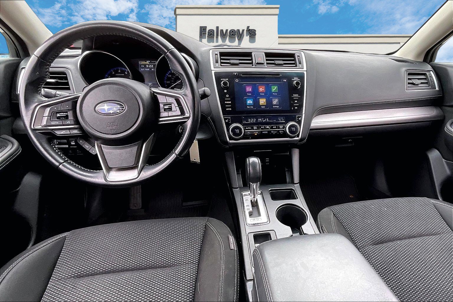 Used 2018 Subaru Outback 2.5i Premium image 15