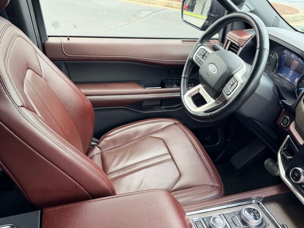 Used 2024 Ford Expedition Max Limited AWD/4WD image 13