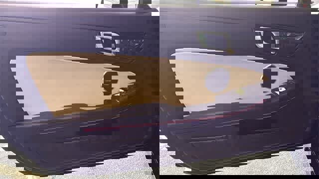 Used 2015 Mercedes-Benz SLK 250 image 12